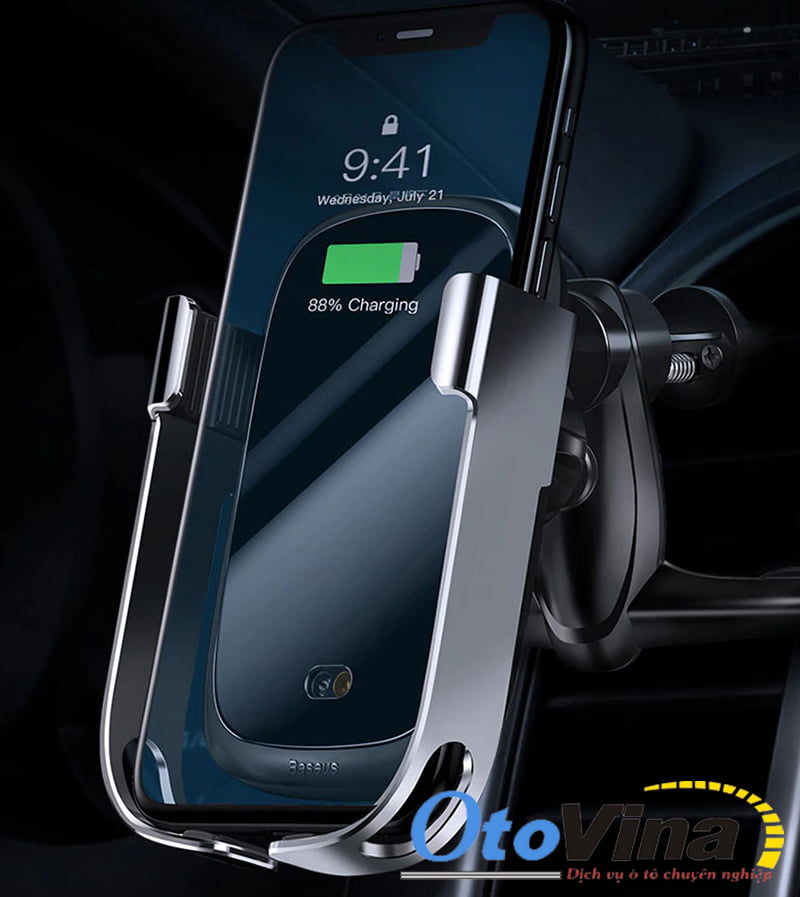 Giá đỡ điện thoại Baseus cảm biến hồng ngoại kẹp mở tự động kiêm sạc không dây trên ô tô 