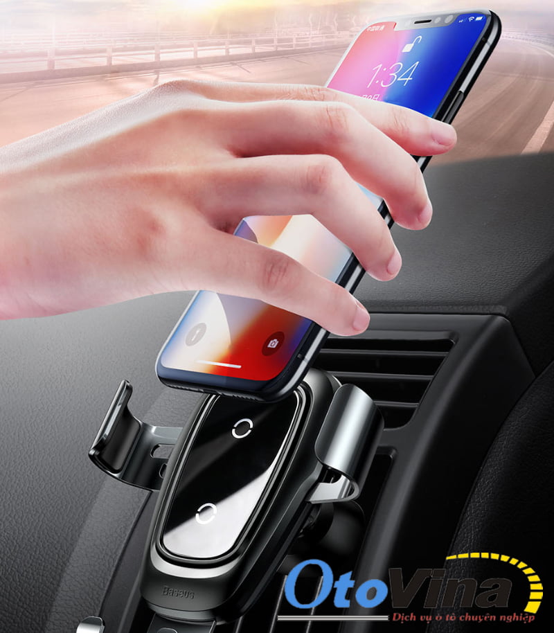 Giá đỡ điện thoại kiêm sạc điện thoại không dây trên ô tô thế hệ mới nhất của thương hiệu nổi tiếng Baseus