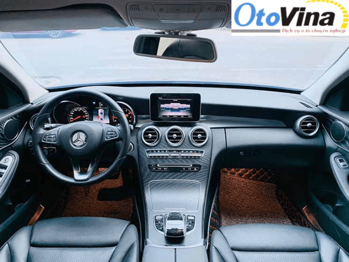 Mercedes C200 Avantgarde 20 Turbo Gasolina Automatico Branco  2017   Prime Veículos