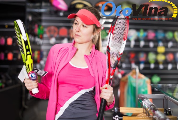 Hướng dẫn cách tự mua dụng cụ chơi Tennis từ A-Z